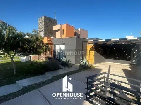 BARRIO LOMAS DE RUSSELL