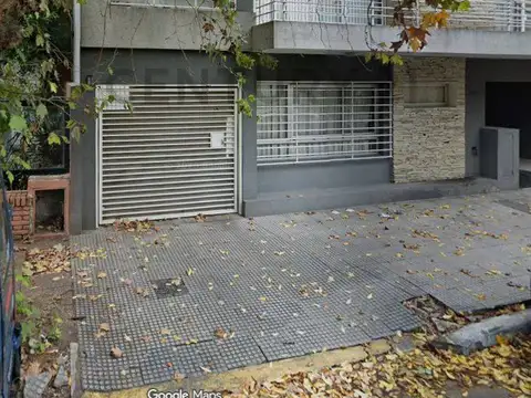 Venta Cochera cubierta en centro de Ramos Mejía