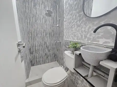 Depto Tipo Casa 4 ambientes con 2 baños
