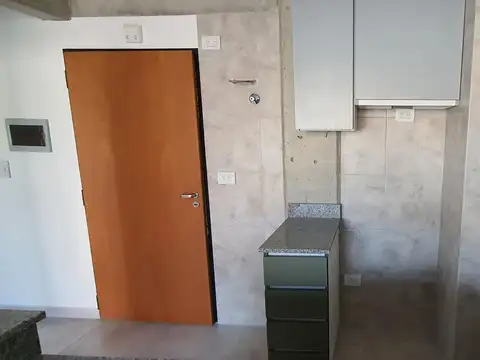 Departamento en Alquiler al Este