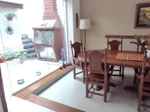 Depto Tipo Casa en Venta con 1 cocheras
