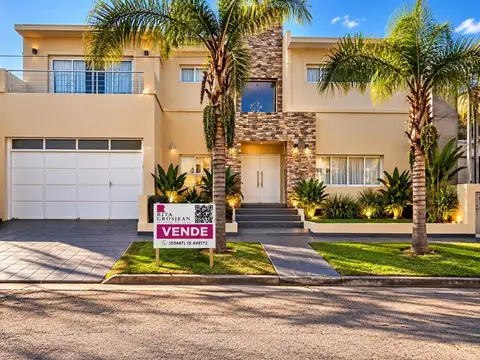 Residencia exclusiva con piscina y quincho en Colón