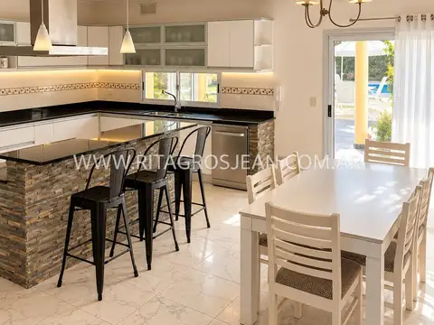 Casa en Venta de 3 dormitorios