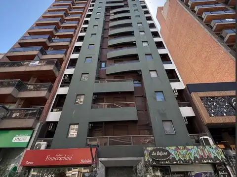 Hipolito Irigoyen al 400