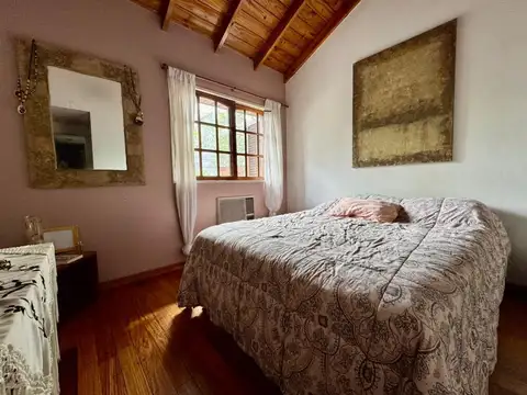 Depto Tipo Casa en Venta con 1 cocheras