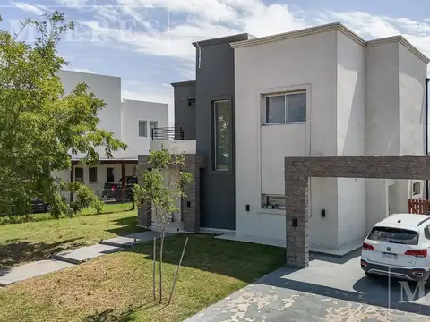Casa en Alquiler en San Sebastian, Countries y Barrios Cerrados en Escobar