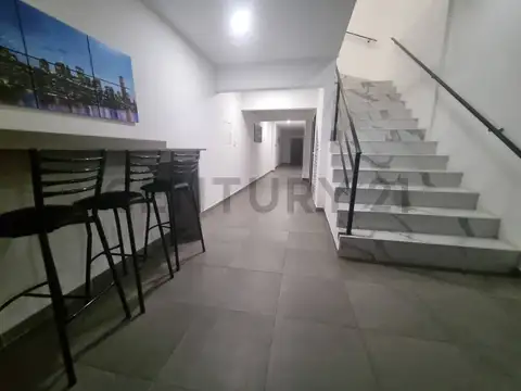 Oficina 10 ambientes con 10 baños