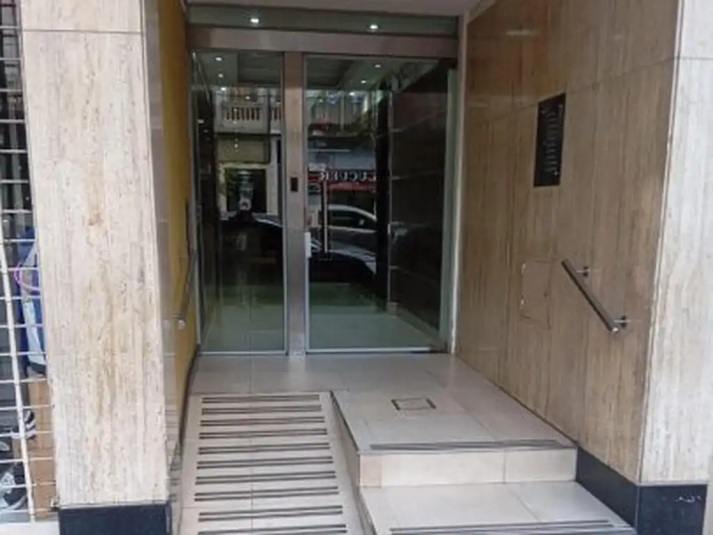 AV. SAN JUAN 3600 , Piso 6