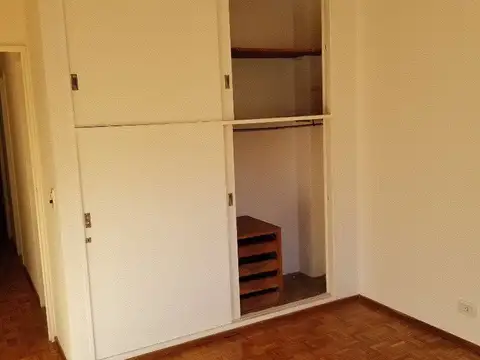 Departamento en Alquiler 42 años