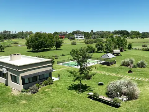 Casa en Venta en Chacras De La Cruz, USD 520.000