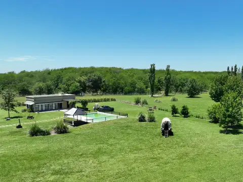 Casa en Venta en Chacras De La Cruz, USD 520.000