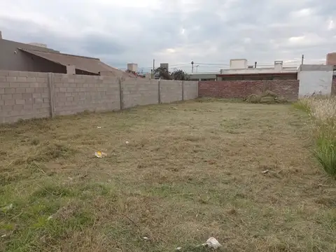 LOTE EN VENTA EN PERGAMINO