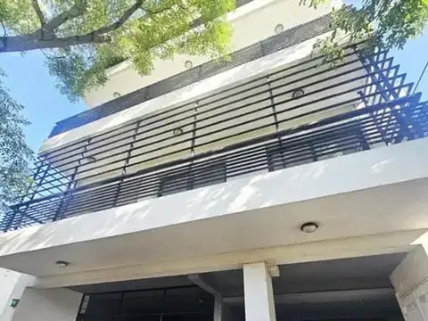 ALQUILER DEPARTAMENTO DE 3 AMBIENTES. 2 BAÑOS. G.COCHE FIJO