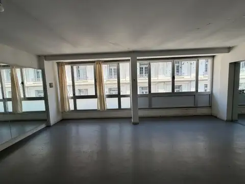 Oficina Monoambiente con 2 baños