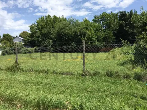 8 entre 472 y 474 100, Piso 0