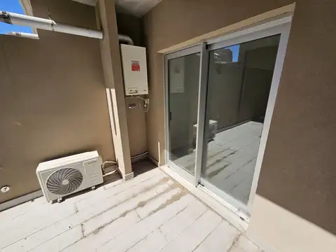 Departamento 2 ambientes con 3 baños