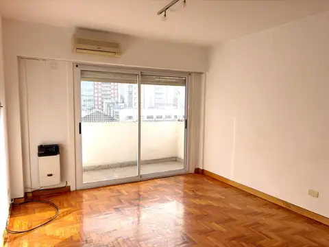 Bartolome mite 4300, Piso 4