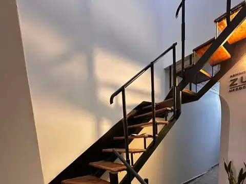 D. F. Sarmiento 1400, Piso 1