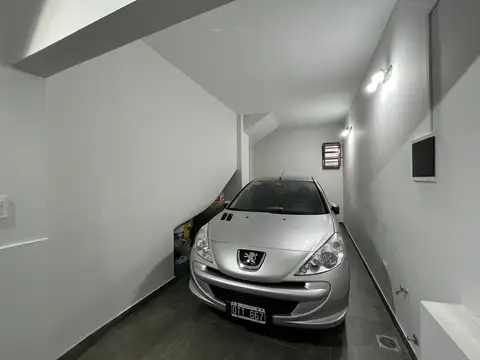 Bernardo de Irigoyen 1100, Piso 1