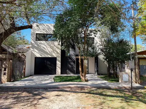 Casa en venta a estrenar de 3 dormitorios en Funes