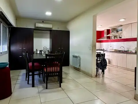 Casa 3 ambientes con 2 baños