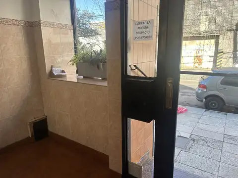 Caseros 2600, Piso 4