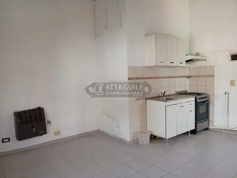 Depto Tipo Casa en Alquiler en Merlo, $ 350.000