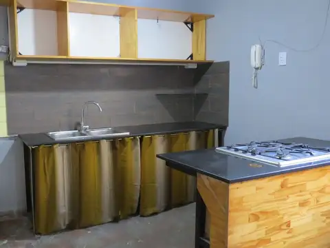 VENTA PH EN BLOQUE DE 3 AMBIENTES C/U  J.L.SUAREZ