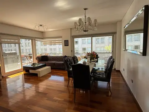 Venta departamento 3 ambientes con cochera en puerto madero