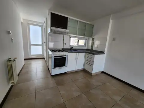 Venta Monoambiente con parrillero y terraza exclusiva Alquilado Radiadores. Rosario