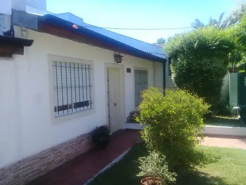 Casa - Belen De Escobar