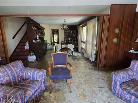 VENTA CASA 5 AMB CON PARQUE, COCHE Y QUINCH BERNAL