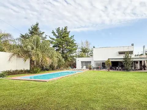 Funes - Garita 7 - Los Robles 210