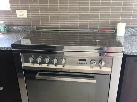 Casa en Venta en Loma Verde, USD 205.000