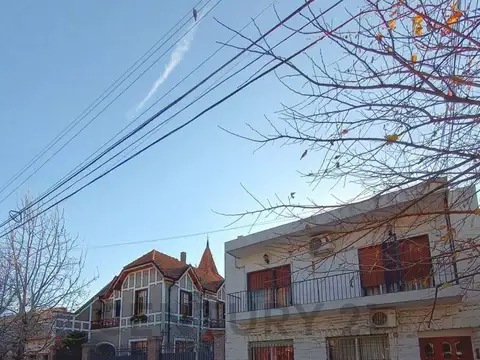 Depto Tipo Casa en Venta en Floresta, USD 128.000