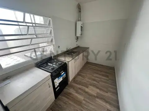 Depto Tipo Casa en Venta en Floresta, USD 128.000