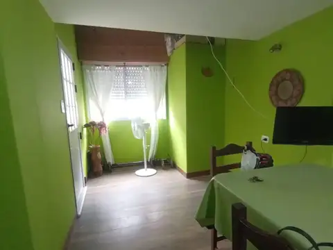 Depto Tipo Casa en Venta de 1 dormitorio