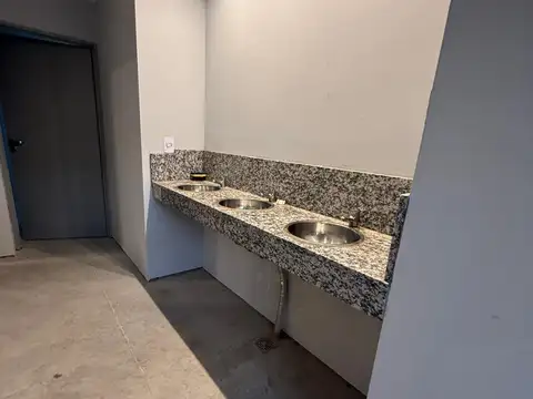 ALQUILER | GALPÓN A ESTRENAR EN PARQUE INDUSTRIAL LOS CARDALES