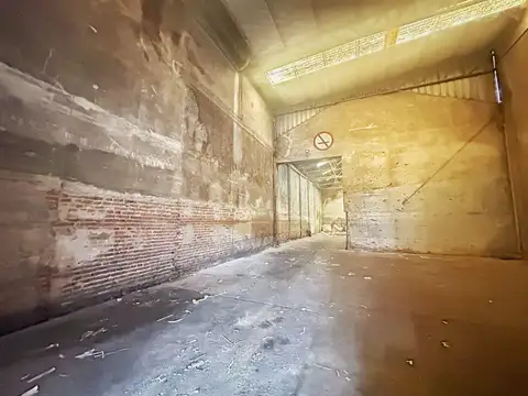 Galpon en Alquiler 35  mts Fondo