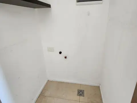 VENTA - Mono Ambiente dividido c/Balcon - Boedo