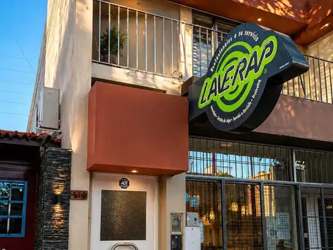 Departamento frene a Plaza Godoy Cruz
