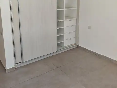 Bernardo De Irigoyen 60