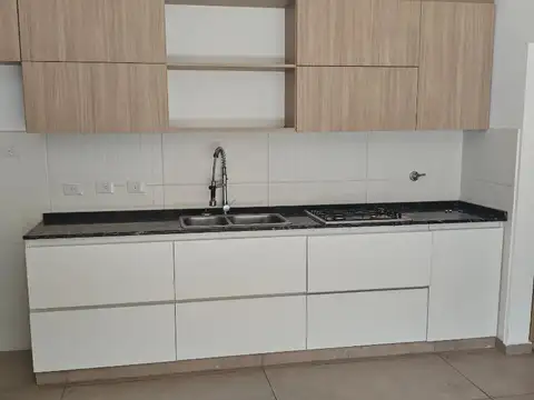 DEPARTAMENTO EN ALQUILER Bernardo de Irigoyen 60