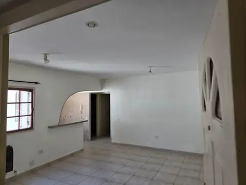 Depto Tipo Casa en Alquiler en Villa Urquiza, $ 1.050.000