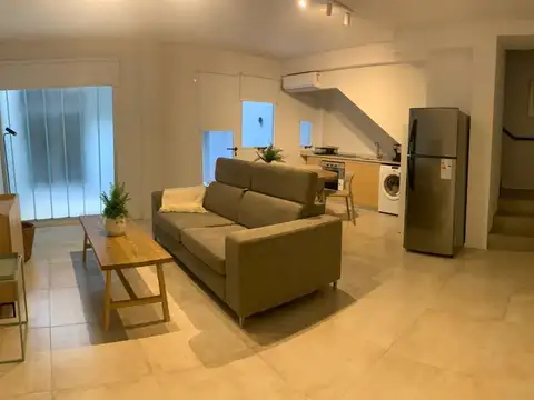 VENTA DUPLEX  DOS AMBIENTES EN RECOLETA