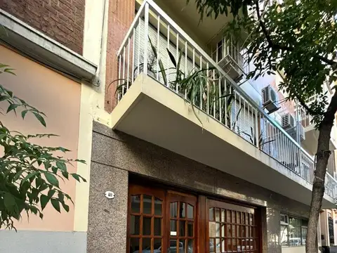 Venta 3 Ambientes Caballito: Ubicación y Conexión