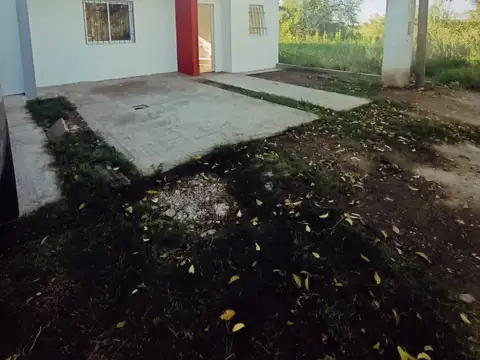 En venta hermosa casa zona en crecimiento Crisologo Larralde y Juan Garrigo