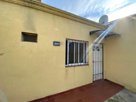 Departamento en Alquiler en Villa de Mayo, $ 450.000