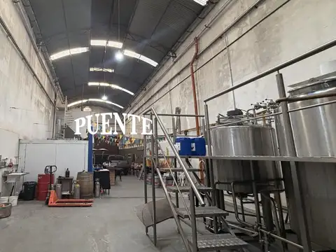 Galpon en Alquiler 8  mts Frente