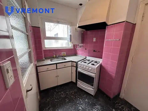 Departamento en Alquiler en Balvanera, $ 900.000